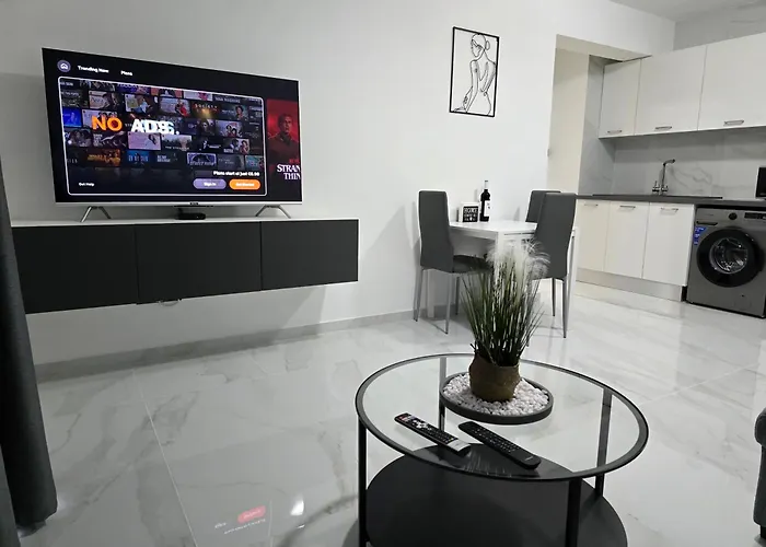 Daire Evandrea Pelapais - Stylish In Kato