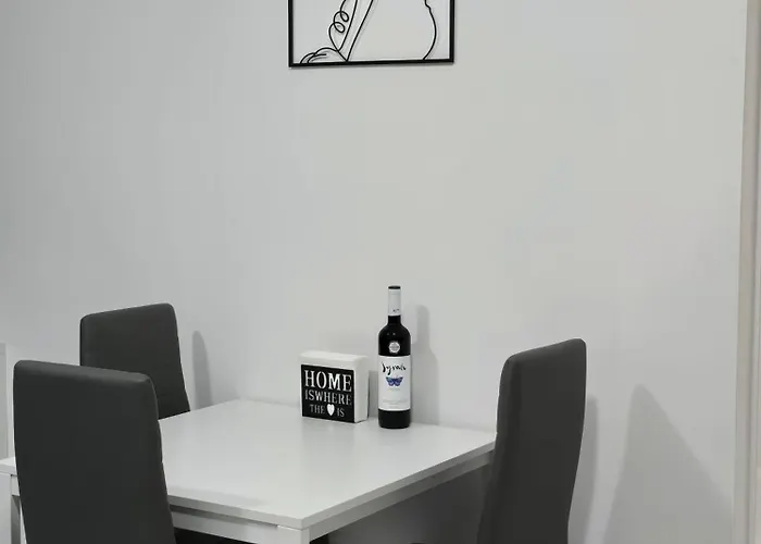 Apartment Evandrea Pelapais - Stylish In Kato